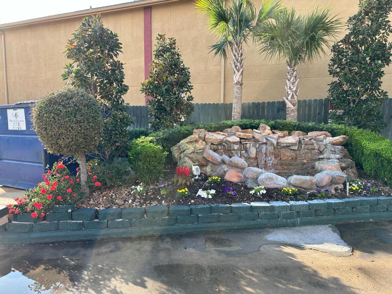 Palace Inn I-45 & Bellfort Houston Dış mekan fotoğraf