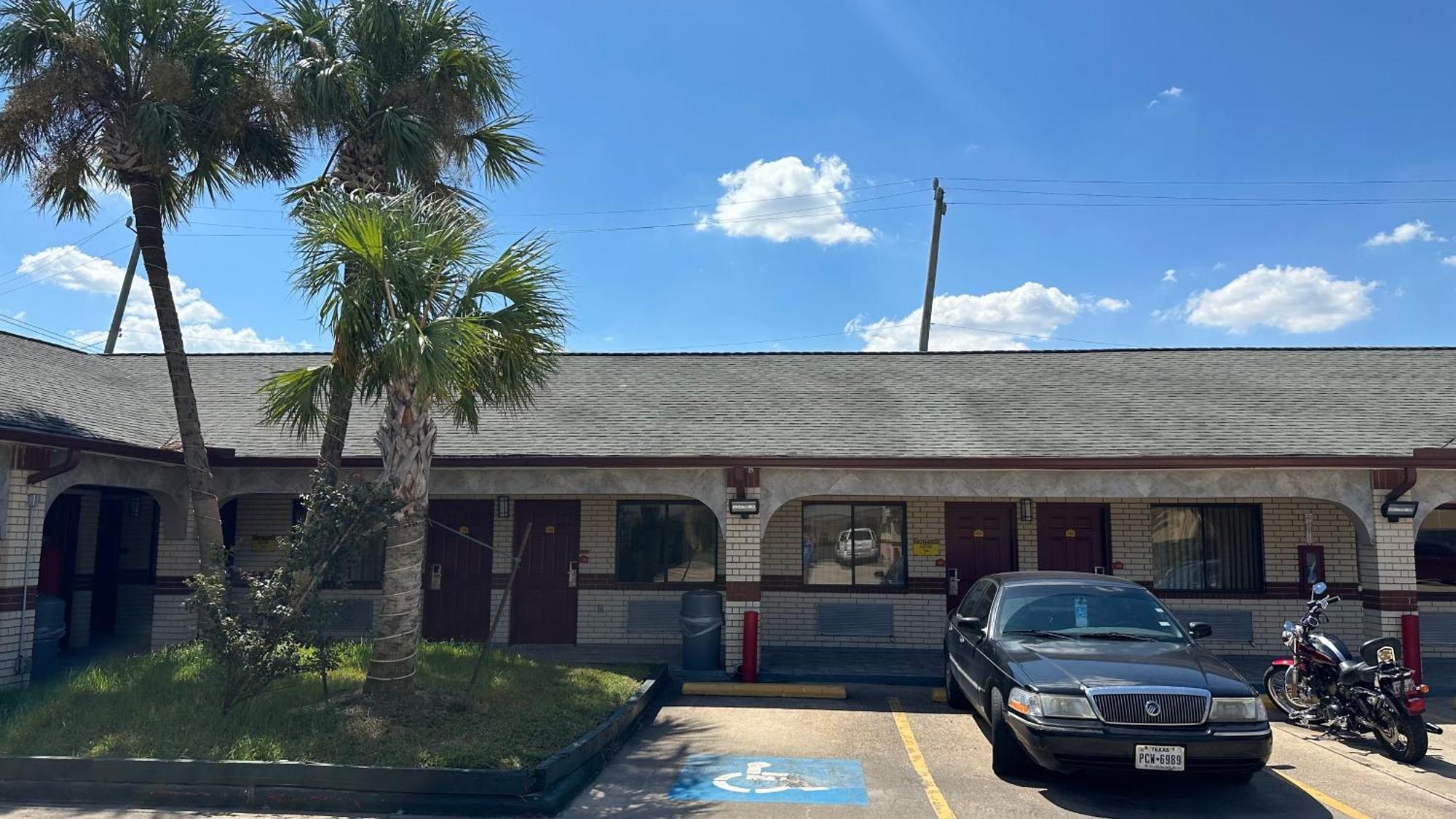 Palace Inn I-45 & Bellfort Houston Dış mekan fotoğraf